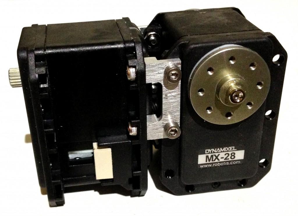 Servos joined together (As in the shoulder)